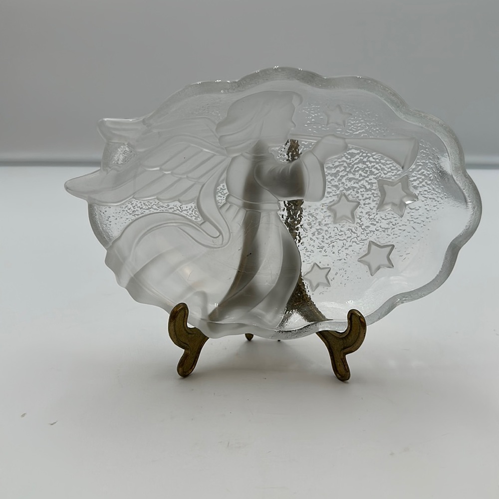 Studio Nova Angel’s Herald Sweet Dish